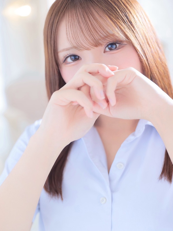 中条　ゆら